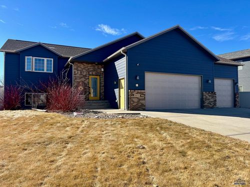 10175 Laramie Ln, Summerset, SD, 57718-4701 | Card Image