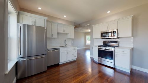 3-26 Elder St, Boston, MA, 02125-3872 | Card Image