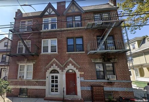87-30 114th St, Richmond Hill, NY, 11418-2447 | Card Image