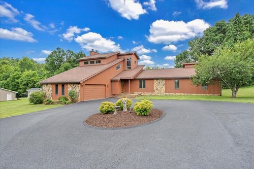 6720 Albert Rd, Roanoke, VA, 24019-2034 | Card Image