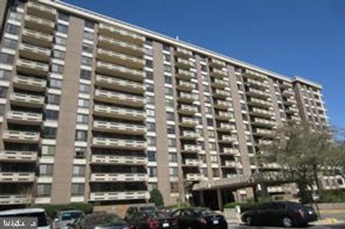 apt-1104-1808 Old Meadow Rd, MCLEAN, VA, 22102-1832 | Card Image