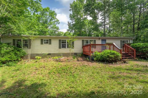 38 Hidden Forest Dr, Hendersonville, NC, 28792-7428 | Card Image