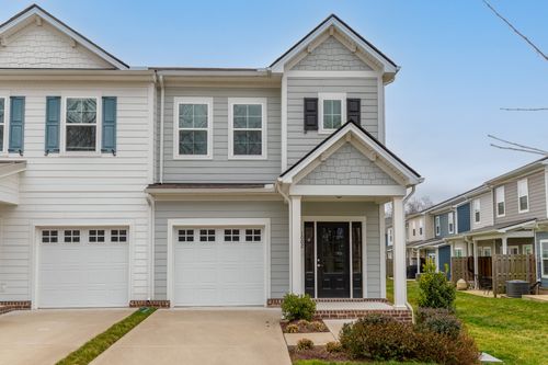 1002 Sweetleaf Dr, Franklin, TN, 37064-5029 | Card Image