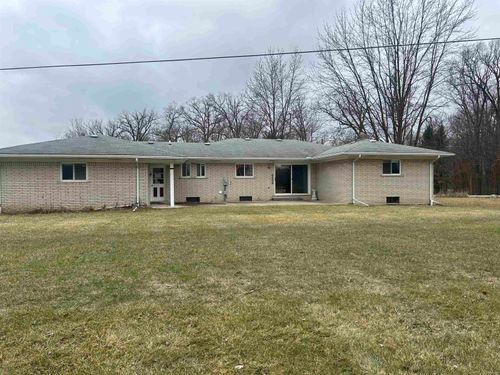 61050 Omo Rd, Lenox, MI, 48048-1033 | Card Image