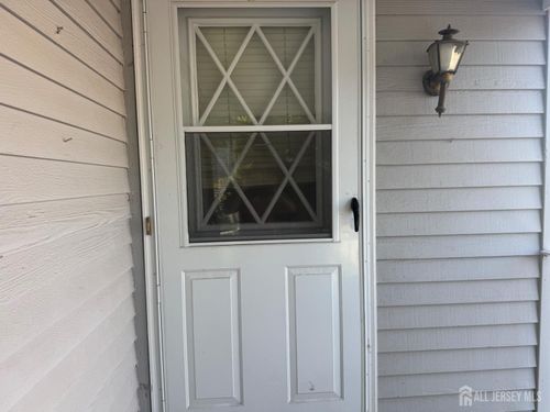 16 Dawn Ct, Monmouth Junction, NJ, 08852-2603 | Card Image