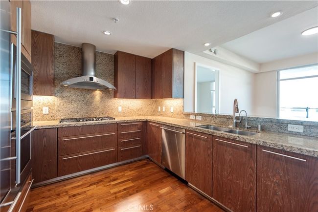 603 - 3141 Michelson Dr, Condo with 2 bedrooms, 2 bathrooms and 2 parking in Irvine CA | Image 9
