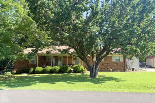 5805 Twin Pine Dr, Paragould, AR, 72450-3358 | Card Image