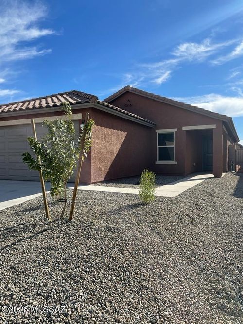 8851 E Stone Meadow Circle, Tucson, AZ, 85730 | Card Image