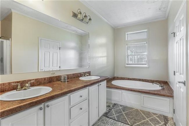 2005 Center St, House other with 3 bedrooms, 2 bathrooms and null parking in Arabi LA | Image 7
