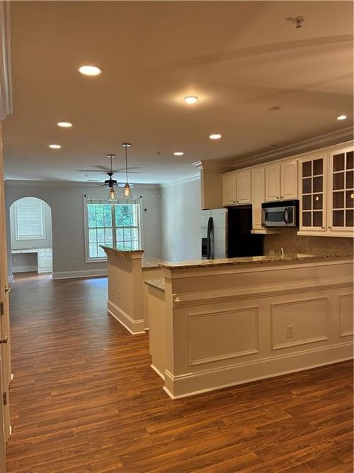 1203-2300 Peachford Rd, Dunwoody, GA, 30338-5821 | Card Image