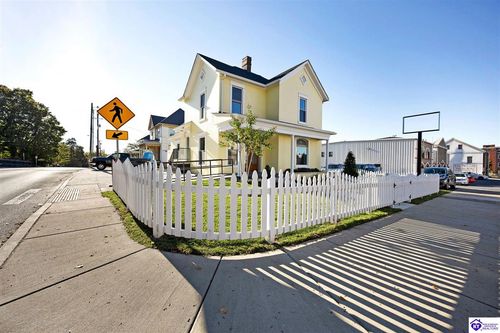 127 N Main St, Elizabethtown, KY, 42701-1481 | Card Image