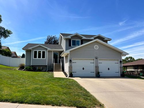 1113 Charolais Dr, Norfolk, NE, 68701-2565 | Card Image