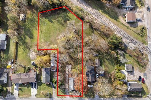 2105 Beaumont Rd, Baytown, TX, 77520-3115 | Card Image