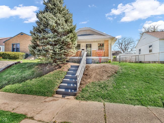 87 S 10 Th Ave, House other with 3 bedrooms, 2 bathrooms and null parking in Beech Grove IN | Image 24