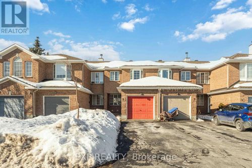 5 Mullcraft Cres, Nepean, ON, K2J4P8 | Card Image