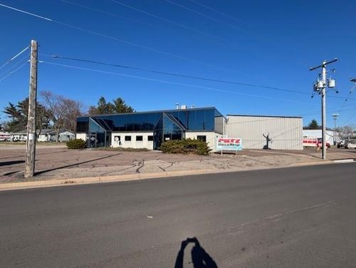 1003 Vernon Street, Altoona, WI, 54720 | Card Image