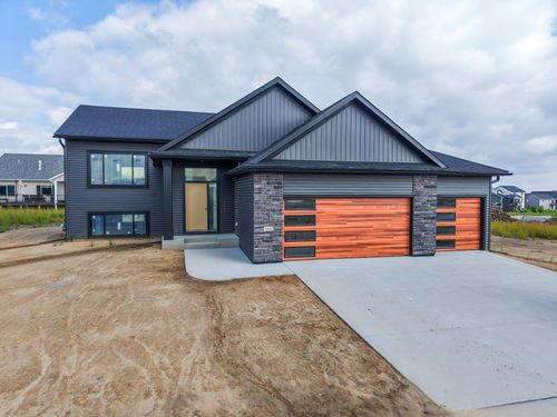 1847 4th St Ne, Byron, MN, 55920 | Card Image