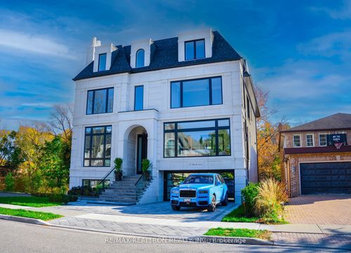 21 Birch Ave, Richmond Hill, ON, L4C6C4 | Card Image