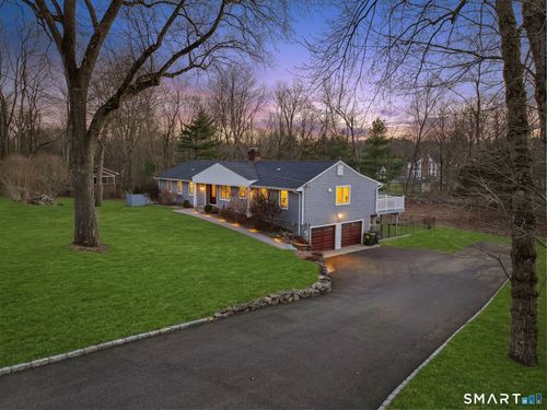 97 Davenport Ridge Ln, Stamford, CT, 06903-5109 | Card Image