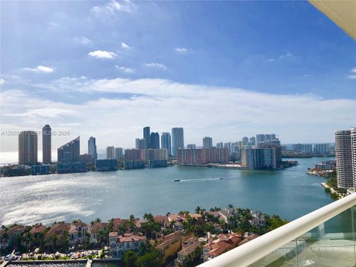 2809-7000 Island Blvd, Aventura, FL, 33160-2405 | Card Image