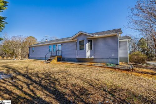 105 Canfield Rd, Honea Path, SC, 29654-9511 | Card Image