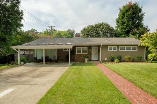 110 Hawthorne St, Florence, AL, 35630 | Card Image