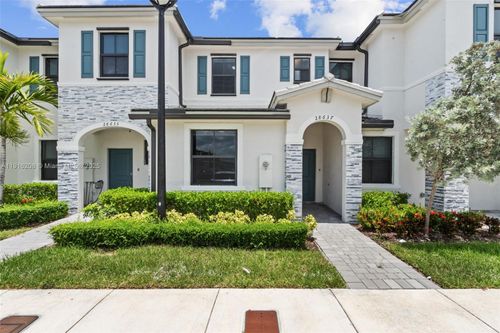 28637 Sw 132nd Ct, Homestead, FL, 33033-7528 | Card Image