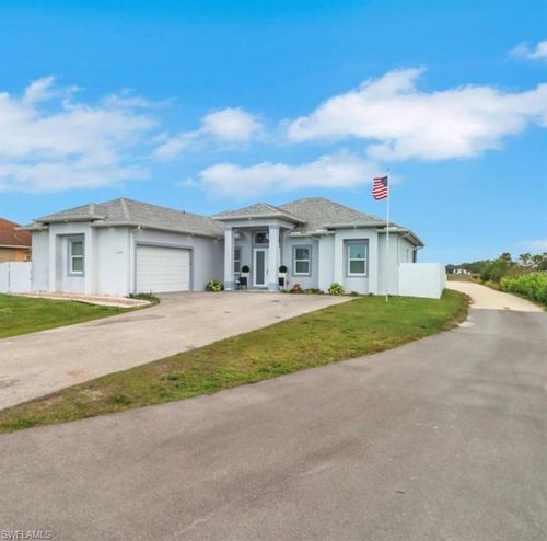 2394 45th Ave, Naples, FL, 34120-7505 | Card Image