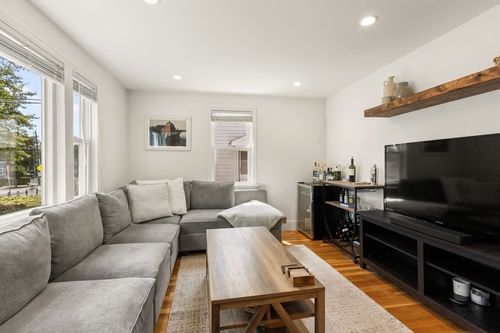 1-177 Faneuil St, Boston, MA, 02135-1863 | Card Image