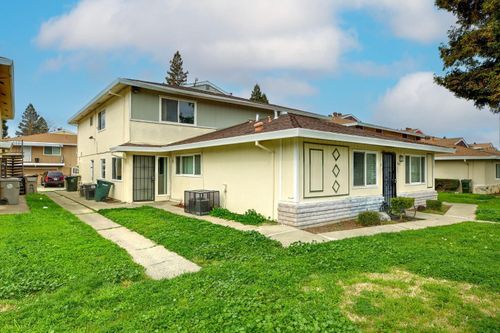 apt-3-7424 Franklin Blvd, Sacramento, CA, 95823-2954 | Card Image