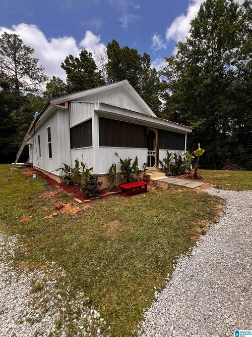 44 Freeman St, Heflin, AL, 36264-1350 | Card Image
