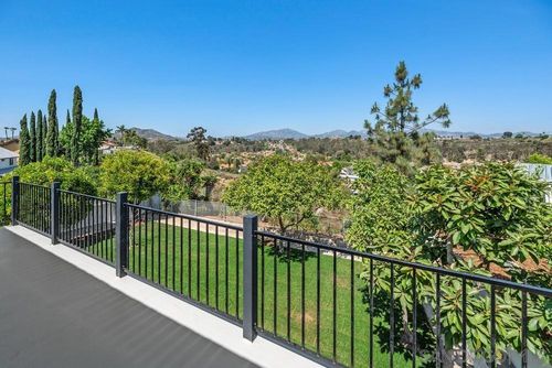 13765 Celestial Rd, Poway, CA, 92064-3626 | Card Image