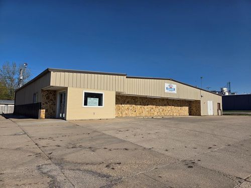 1101 Main St, Manson, IA, 50563-5157 | Card Image