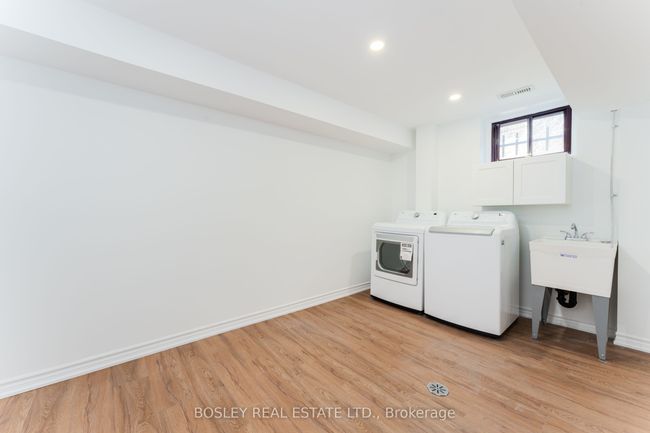 47 Tinder Cres, House other with 4 bedrooms, 2 bathrooms and 4 parking in North York ON | Image 21