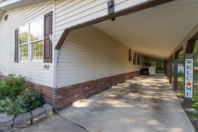 197 Sunrise Ln, House other with 3 bedrooms, 2 bathrooms and null parking in Hiram OH | Image 2