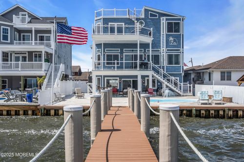 107 Bay Shore Dr, TOMS RIVER, NJ, 08753-6245 | Card Image