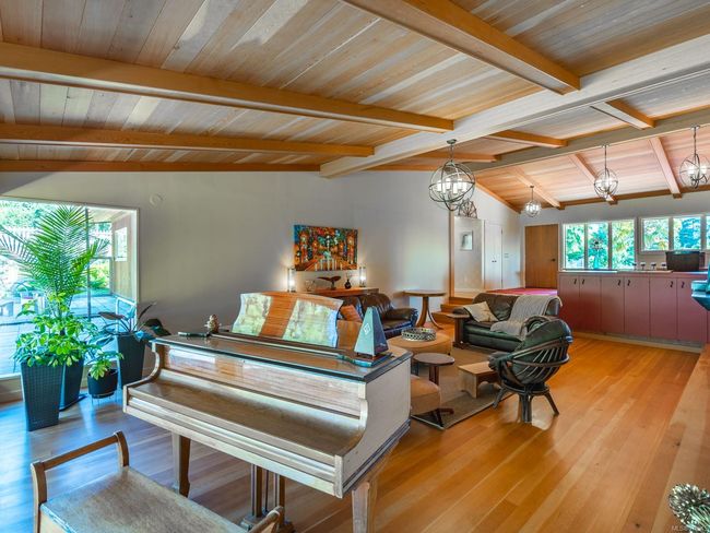 410 17 Th Ave, House other with 4 bedrooms, 5 bathrooms and 4 parking in Sointula BC | Image 25