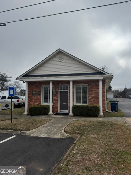 212 S 10th St, Griffin, GA, 30224-2804 | Card Image