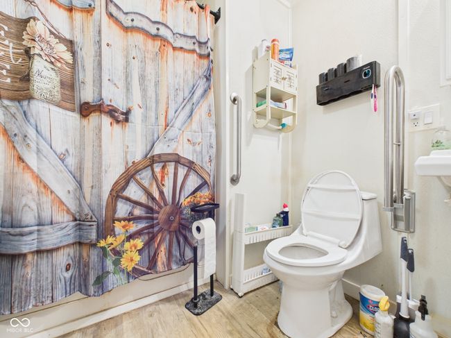 306 W Clyde St, House other with 3 bedrooms, 2 bathrooms and null parking in Frankton IN | Image 12