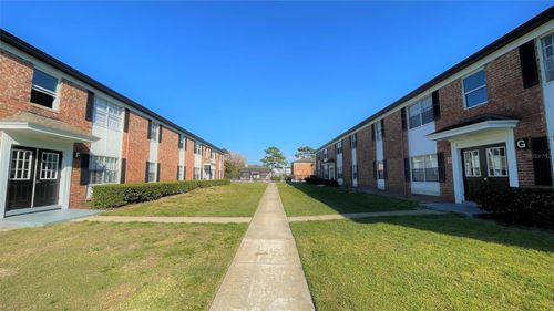 apt-o201-5317 Curry Ford Rd, ORLANDO, FL, 32812-7210 | Card Image