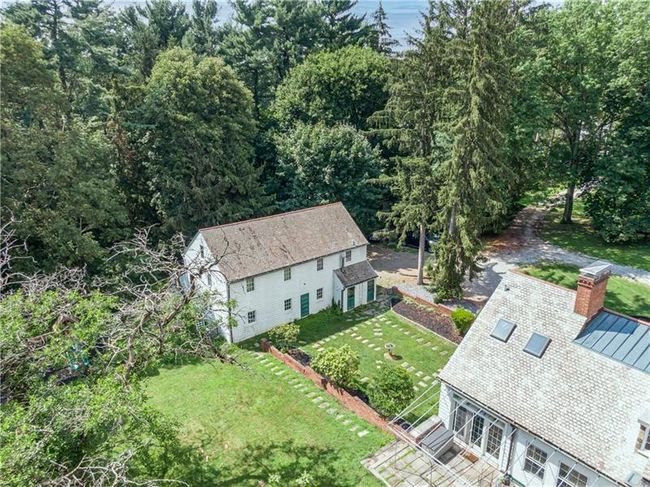 1800 Hassam Rd, House other with 4 bedrooms, 4 bathrooms and 4 parking in Coraopolis PA | Image 5
