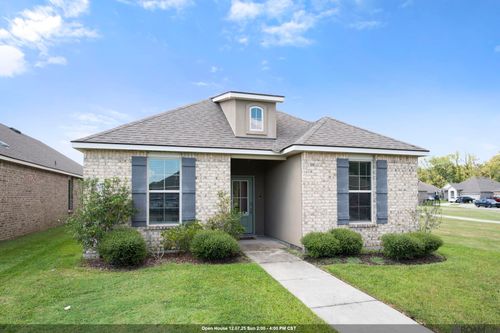 1102 Foxtail Dr, Baton Rouge, LA, 70820-5333 | Card Image
