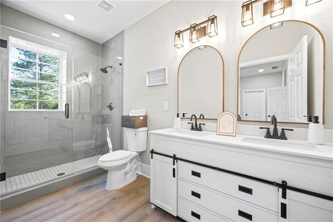 737 Broad River Rd, House other with 6 bedrooms, 5 bathrooms and 5 parking in Carlton GA | Image 106