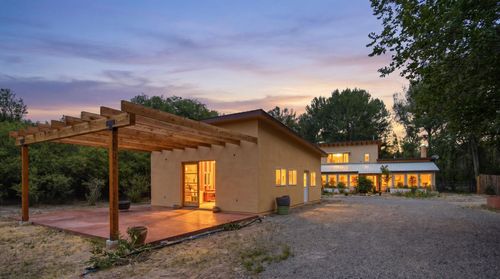 194 State Road 75, Dixon, NM, 87527 | Card Image