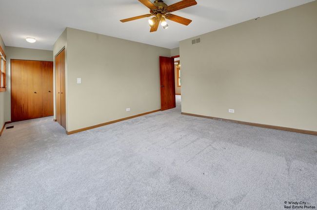 646 Schooner Ln, House other with 4 bedrooms, 3 bathrooms and 2 parking in Elk Grove Village IL | Image 15