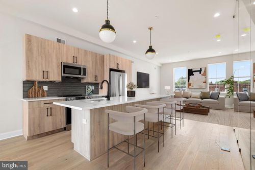 4038 Marilyn Dr, PHILADELPHIA, PA, 19131-2721 | Card Image