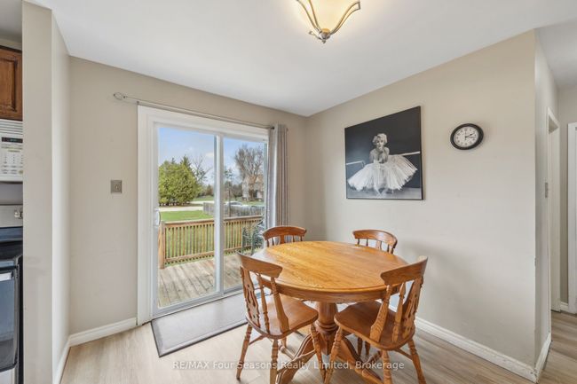 7146 Highway 26, House other with 4 bedrooms, 1 bathrooms and 2 parking in Clearview ON | Image 5