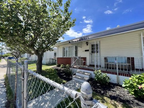 1648 Beach Ave, Atlantic City, NJ, 08401-1608 | Card Image