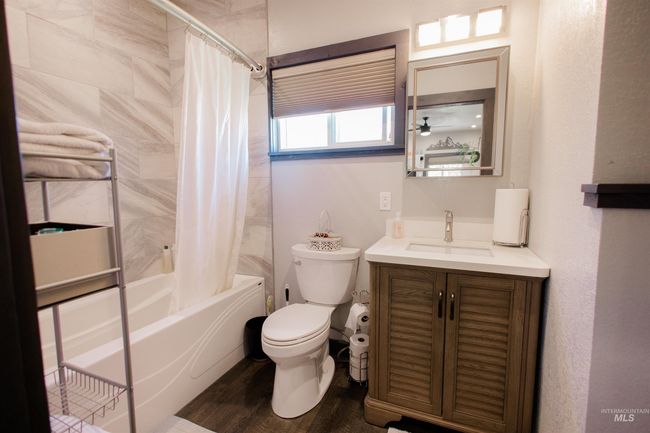 599 S Ada St, House other with 2 bedrooms, 1 bathrooms and 3 parking in Glenns Ferry ID | Image 30