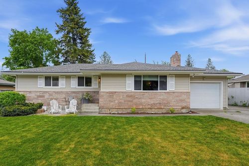 8312 N Jefferson Dr, Spokane, WA, 99208-6444 | Card Image